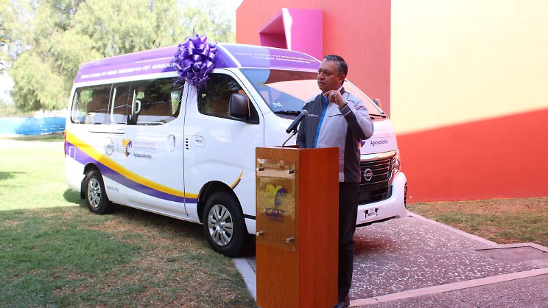 ENTREGA DE CAMION NISSAN AL CRIT